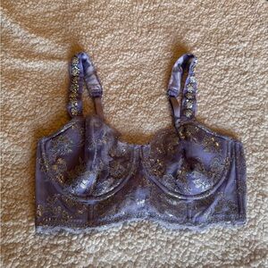 Victoria's Secret Lavender Lace Underwire Bra with Crystal Accents